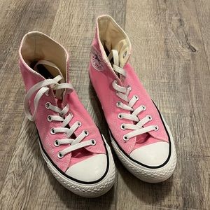 CONVERSE High Top Sneakers